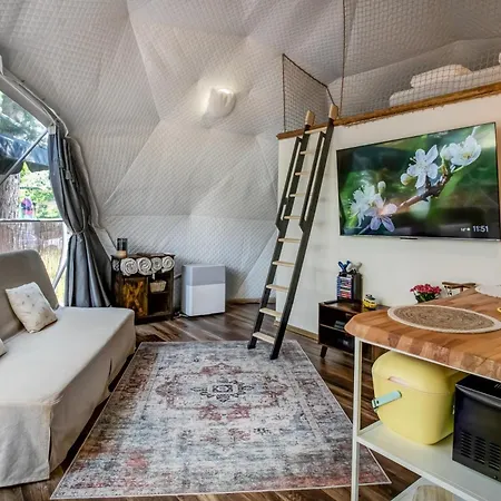 Οργανωμένο κάμπινγκ Tiche Misto Glamping